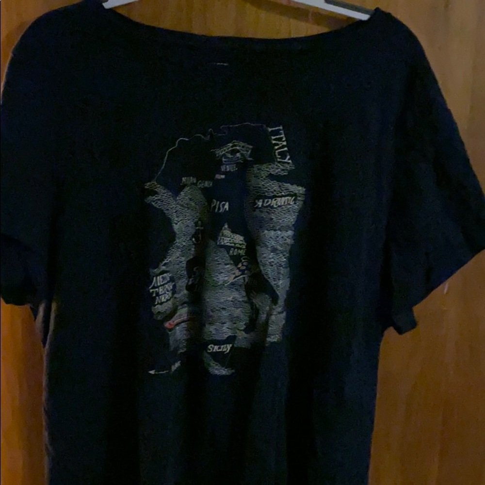 Navy blue J Crew collector tee Italy